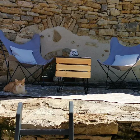 Bed & Breakfast Le Mas De Carrie